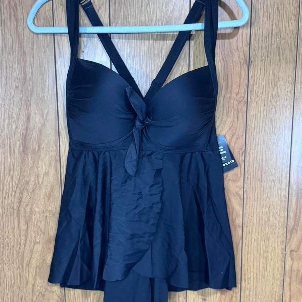 Torrid black babydoll tankini top w/ adjustable straps Size: 1- 1X Cup Size D/DD